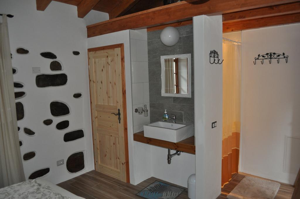 Casa Petrolli Διαμέρισμα Cannobio Εξωτερικό φωτογραφία